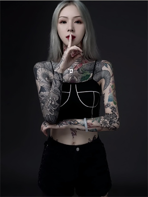 寻找大小姐表里不一，娇弱世子他超爱小说的最新更新章节